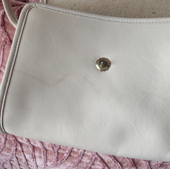 Coach Cream Crossbody Bag with Gold Button - Picture 8 of 10